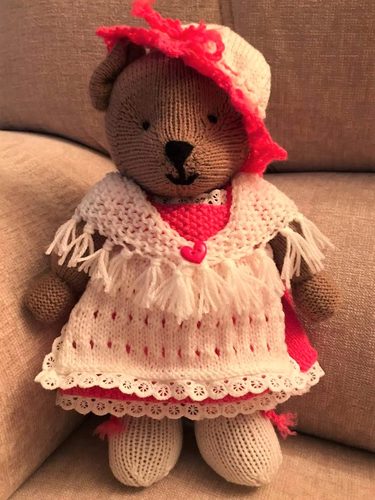 Knitted nannie.